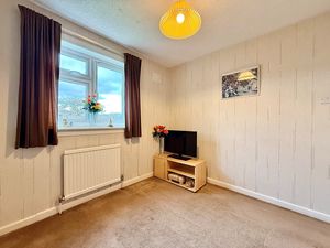 Photo 19- click for photo gallery